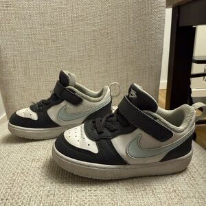 Nike Kids' Sneakers in Black and Gray court borough low recraft